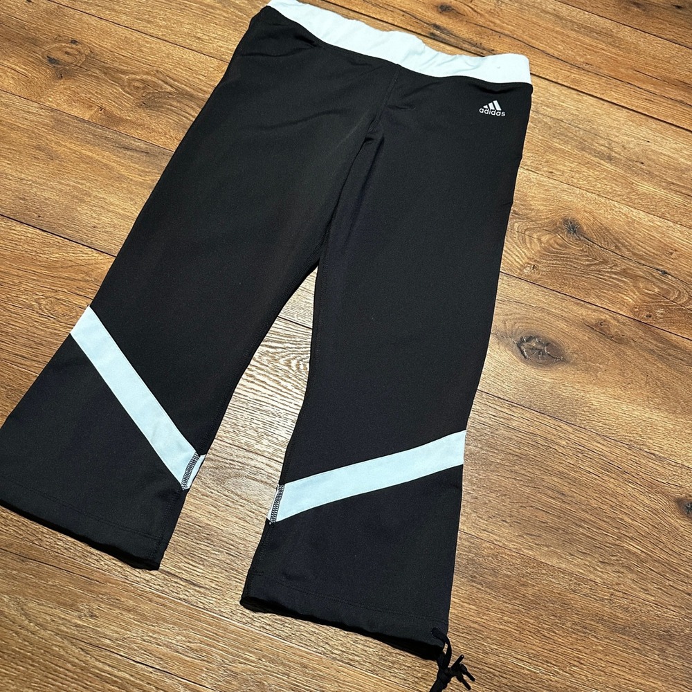 Vintage Adidas Black Blue ATS Dry Cropped Leggings Women Medium AF5001